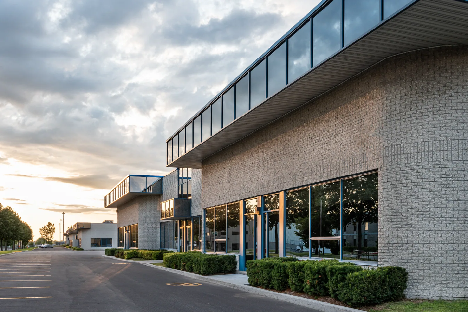 Commercial Roofing for Victoria Real Estate Investors and REITs Commercial Roofing for Victoria Real Estate Investors and REITs
